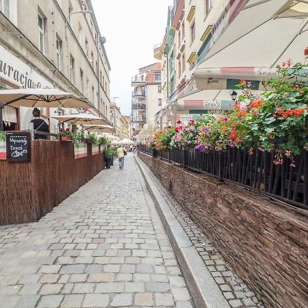 Best Apartments Wiezienna Monkeys Wrocław Eksteriør bilde